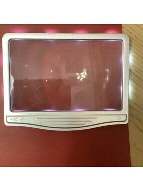 Magnipros Rechargeable 3X Large Ultra Bright LED Page Magnifier Silver Preloved